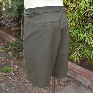 LULULEMON COMMISSION SHORTS SAGE 11" WARPSTREME